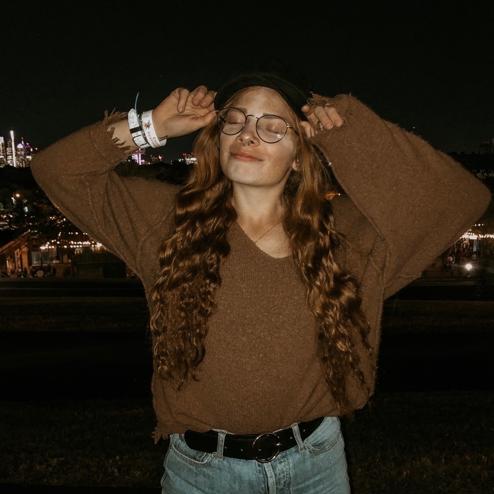 Meet your Posher, Lexi